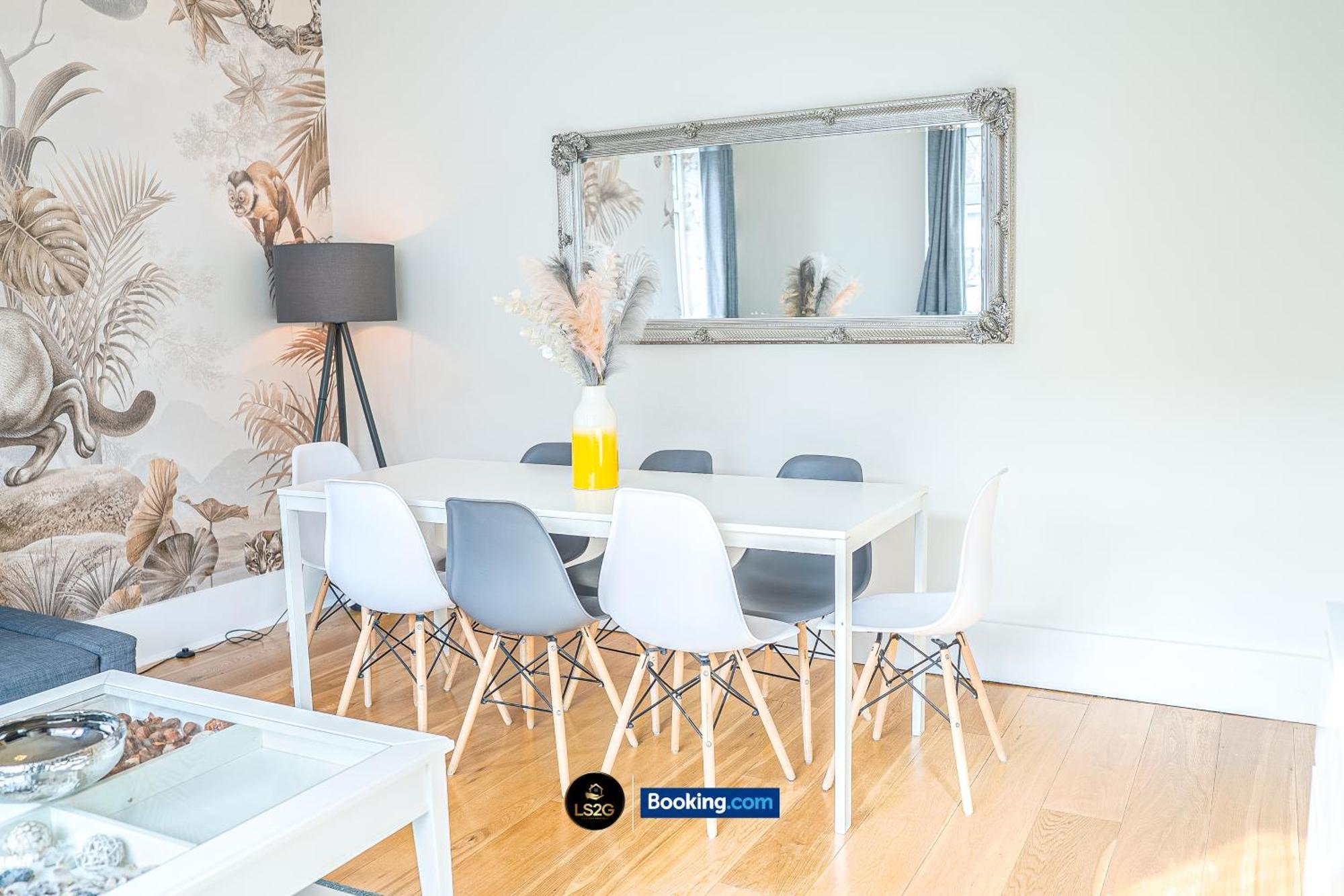 Stunning House By Ls2G Short Lets & Serviced Accommodation Greater London With Free Wifi Kültér fotó