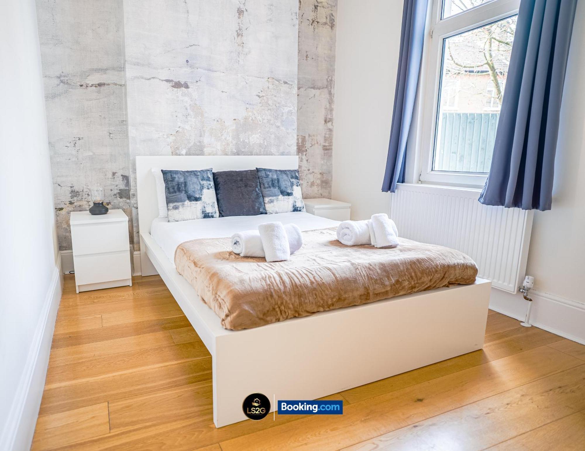 Stunning House By Ls2G Short Lets & Serviced Accommodation Greater London With Free Wifi Kültér fotó