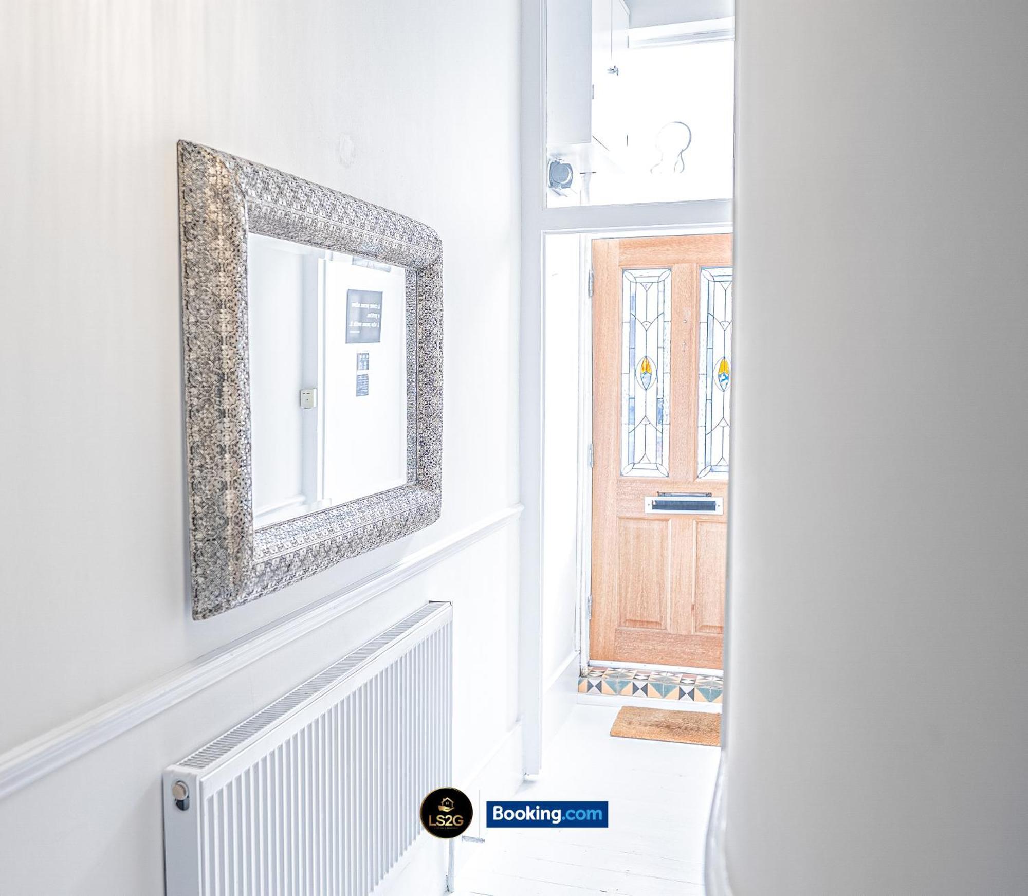 Stunning House By Ls2G Short Lets & Serviced Accommodation Greater London With Free Wifi Kültér fotó