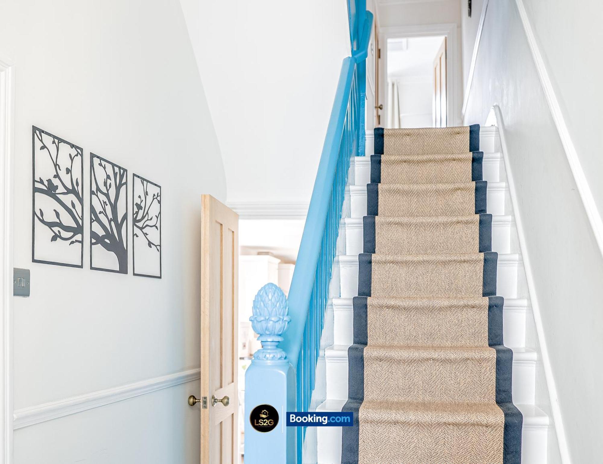 Stunning House By Ls2G Short Lets & Serviced Accommodation Greater London With Free Wifi Kültér fotó