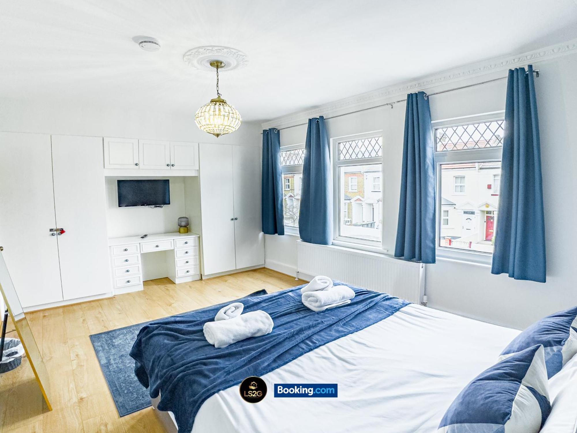 Stunning House By Ls2G Short Lets & Serviced Accommodation Greater London With Free Wifi Kültér fotó